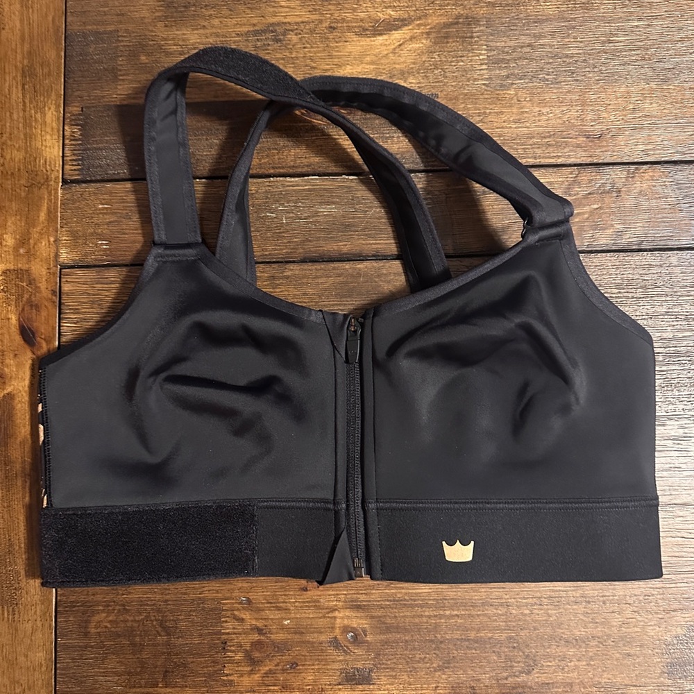 SHEFIT 1Luxe Black Sports Bra - adjustable NWOT